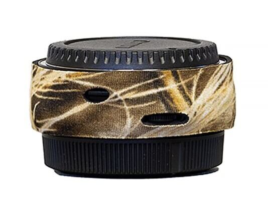 LensCoat Lens Cover - Canon EOS R Drop-in Filter Mount Adapter - Realtree Max 5