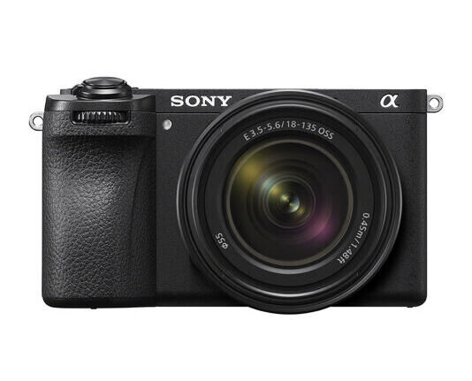 Sony Alpha 6700 + 18-135mm - 4 Jahre Swiss Garantie - zusätzlich CHF 200 Cashback für Studierende