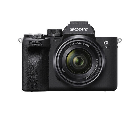 Sony Alpha 7 IV 28-70mm F3.5-5.6 - 4 Jahre Swiss Garantie - zusätzlich CHF 300 Cashback für Studierende - zusätzlich CHF 300 Winter-Cashback