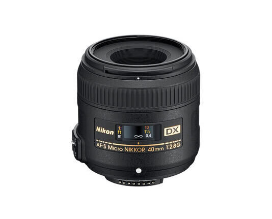 Nikon AF-S DX Micro 40mm F2.8 G - 3 Jahre CH Garantie