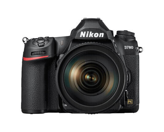 Nikon D780 AF-S 24-120mm F4.0 G ED VR - 3 Jahre CH Garantie inkl. Nikon Sofort-Rabatt