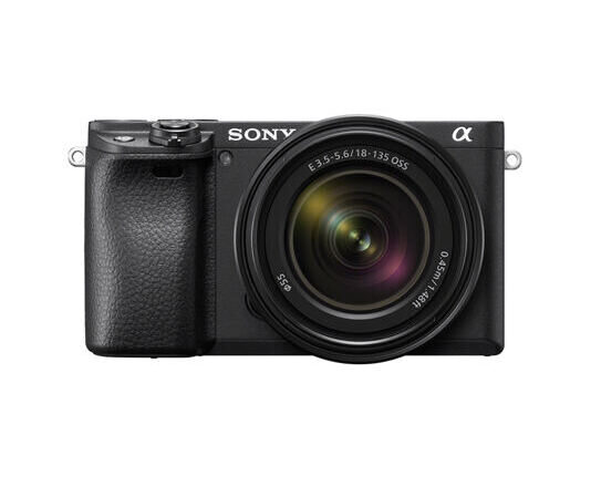 Sony Alpha 6400 schwarz 18-135mm - 4 Jahre Swiss Garantie - inkl. CHF 100 Sofortrabatt